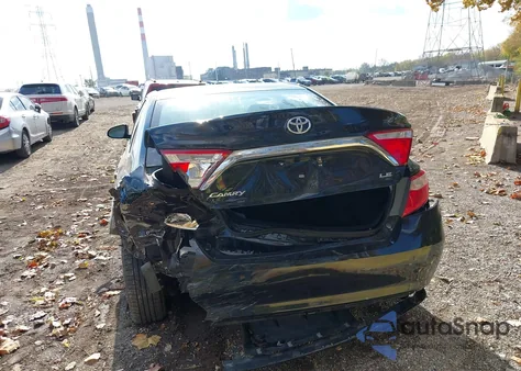 2017 Toyota Camry Le z USA, uszkodzony, nr VIN 4T1BF1FK2HU706201